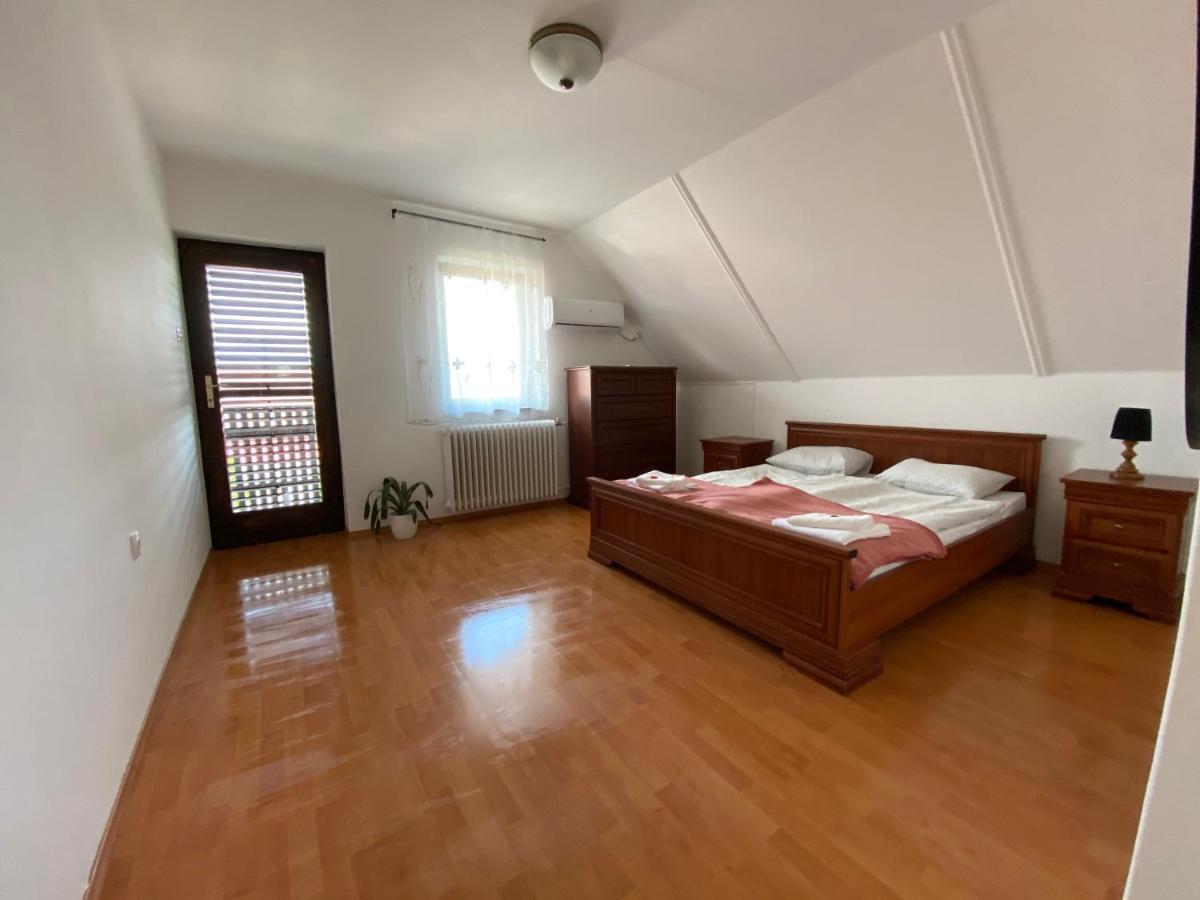 Szomszed Haz Apartment Keszthely Bagian luar foto