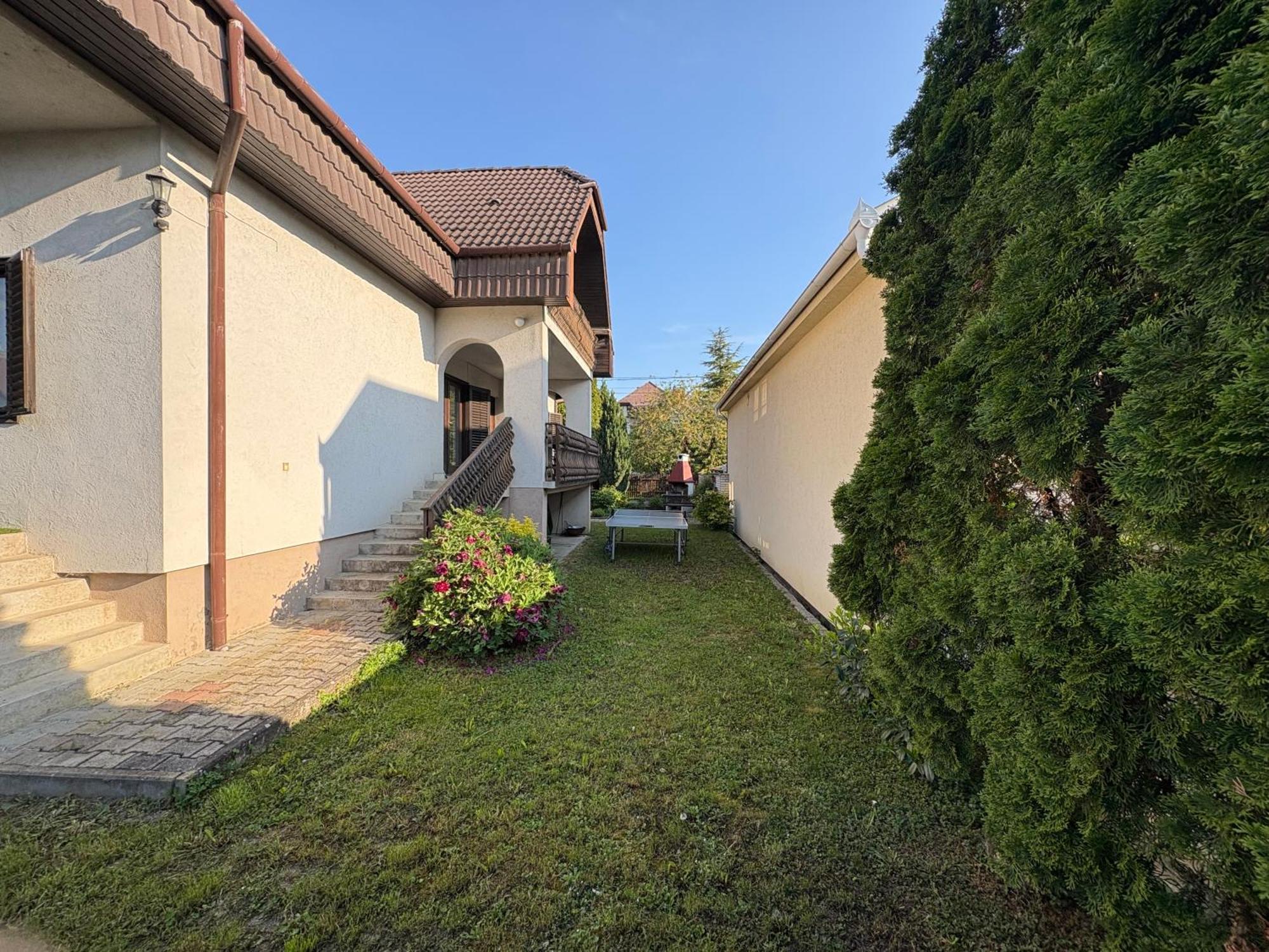 Szomszed Haz Apartment Keszthely Bagian luar foto